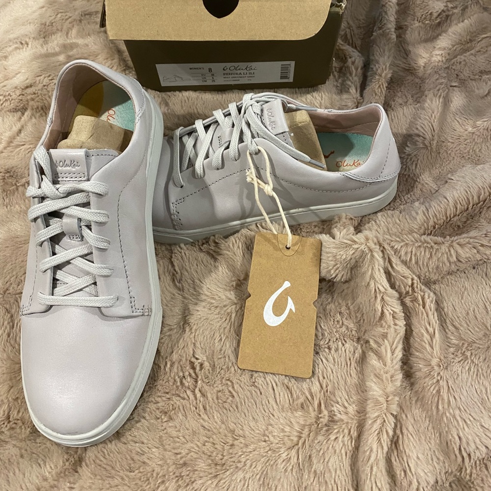 Olukai Pehuea Li ‘Ili